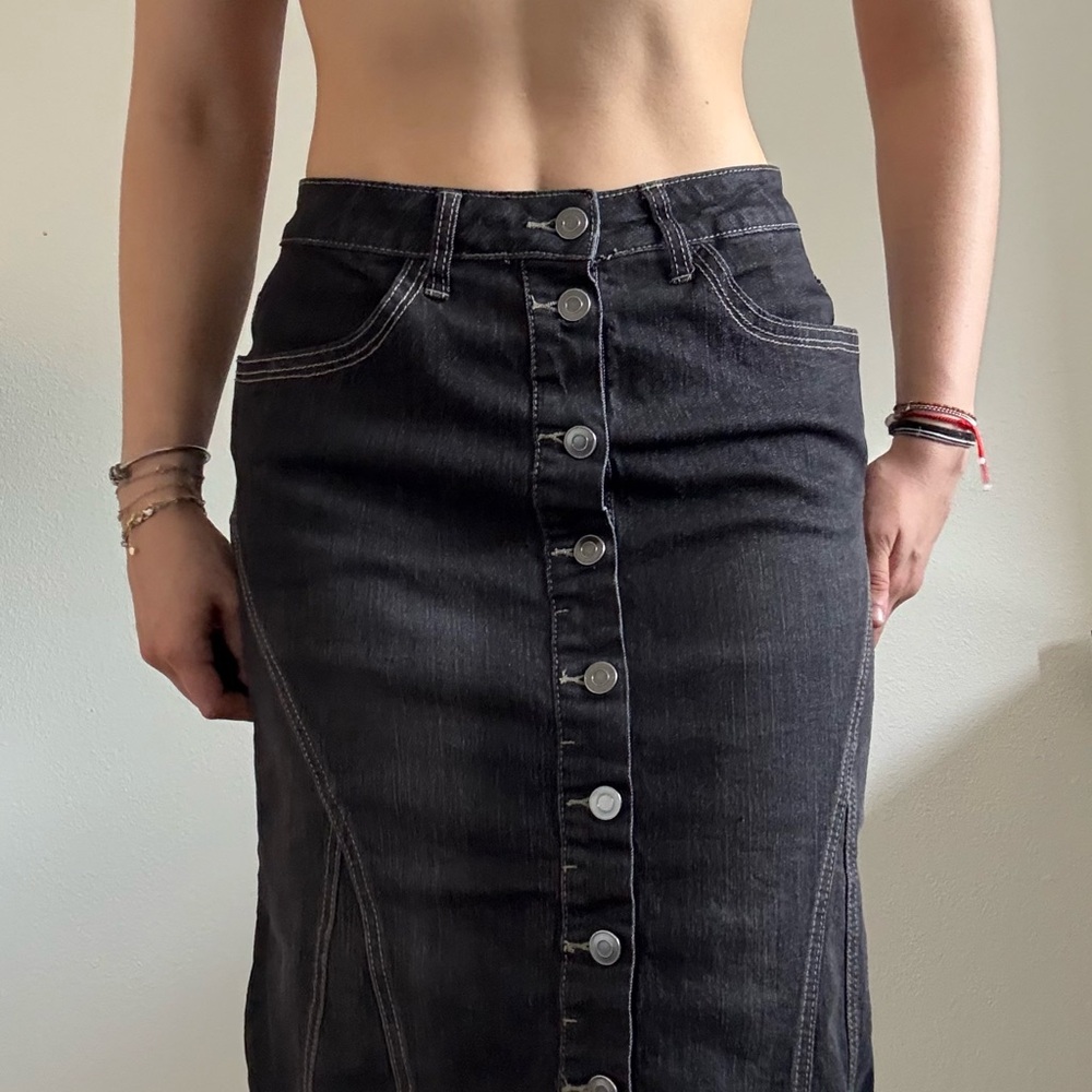 Black Button-Front Denim Skirt